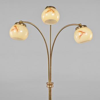 GOLVLAMPA, 1900-talets första hälft.