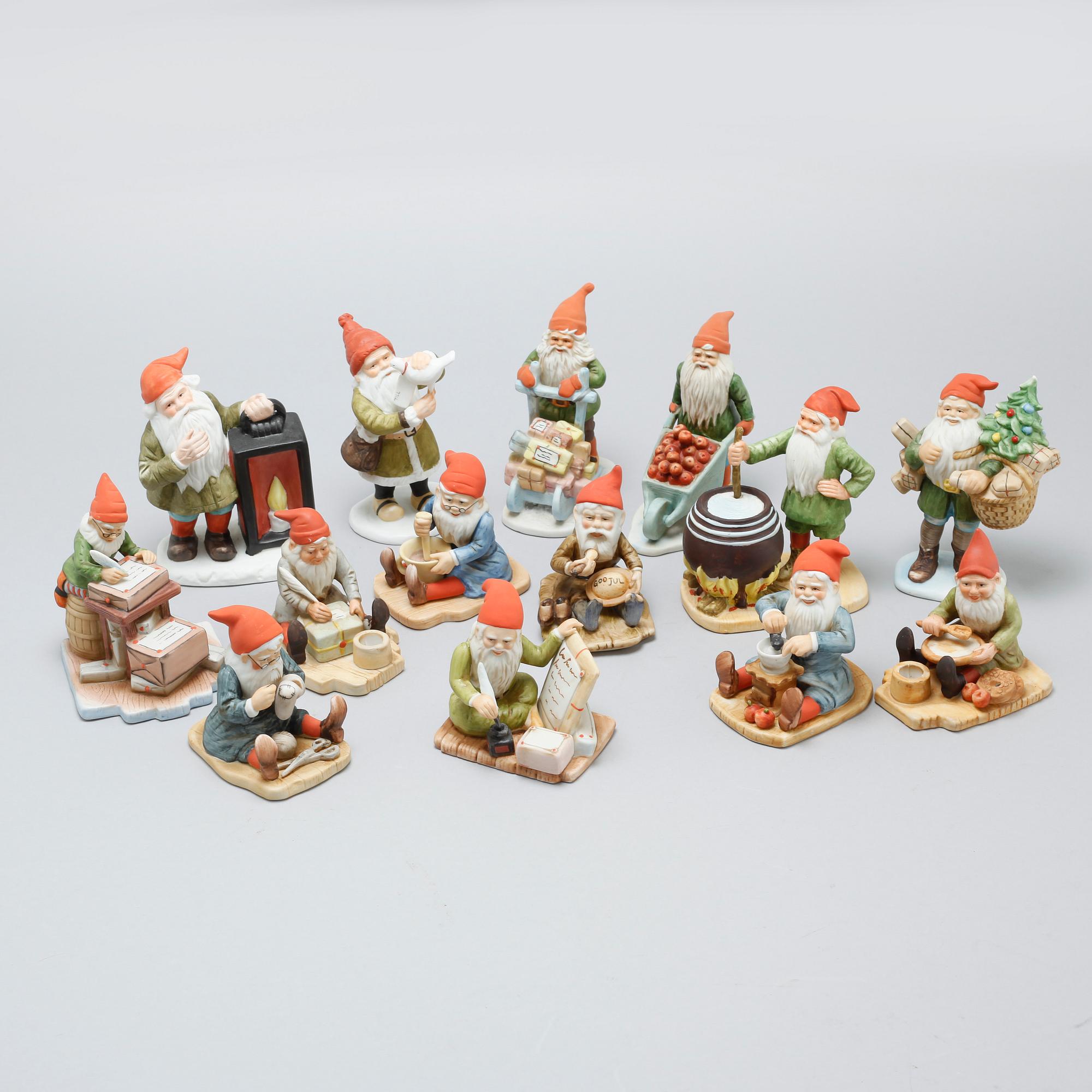 13 earthenware figurines after Jenny Nyström by Kalmar Länsmuseum, late 20th century.