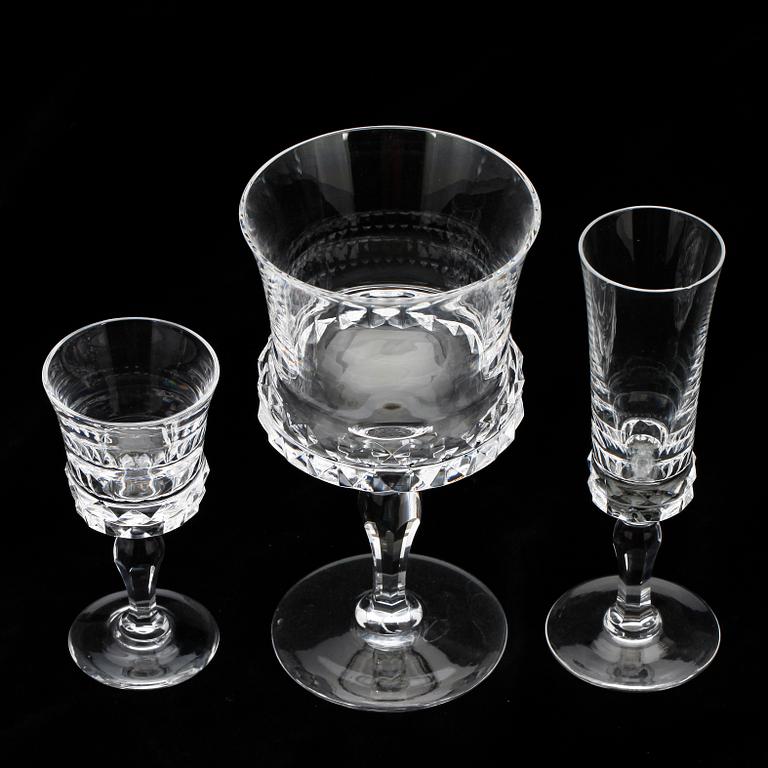 GLASSERVISDELAR, 19 st. "Silvia", Ingeborg Lundin, Orrefors.