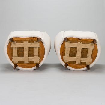 Elna Kiljander, a pair of 1930's armchairs for Mobilia.