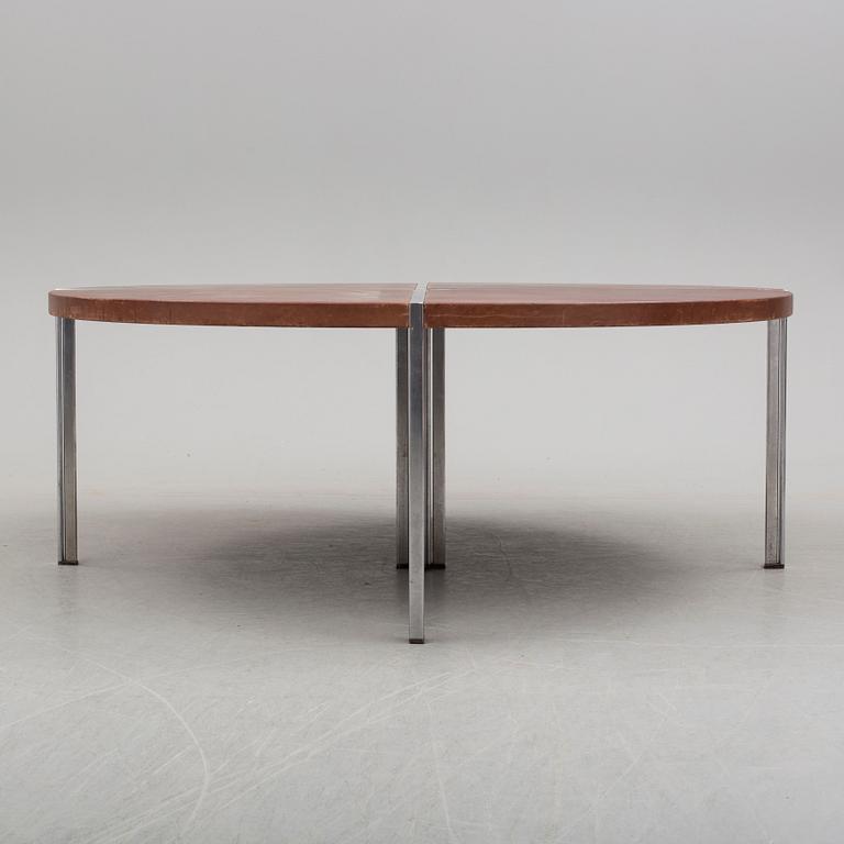 A table ny Walter Knoll, Germany.