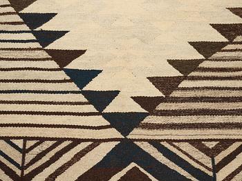 Viveca Nygren, A carpet, flat weave, ca 227,5-228 x 192,5-193,5 cm, signed KLH VN.