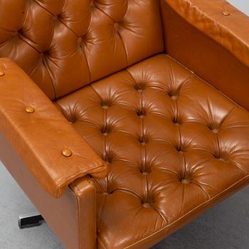 A pair of easy chairs, Ring Möbelfabrikk, Norway, second half of the 20th century.