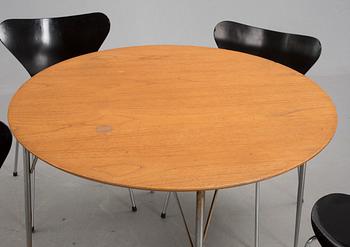 STOLAR, 4 st, "Sjuan", Arne Jacobsen och BORD, 1900-talets andra hälft.