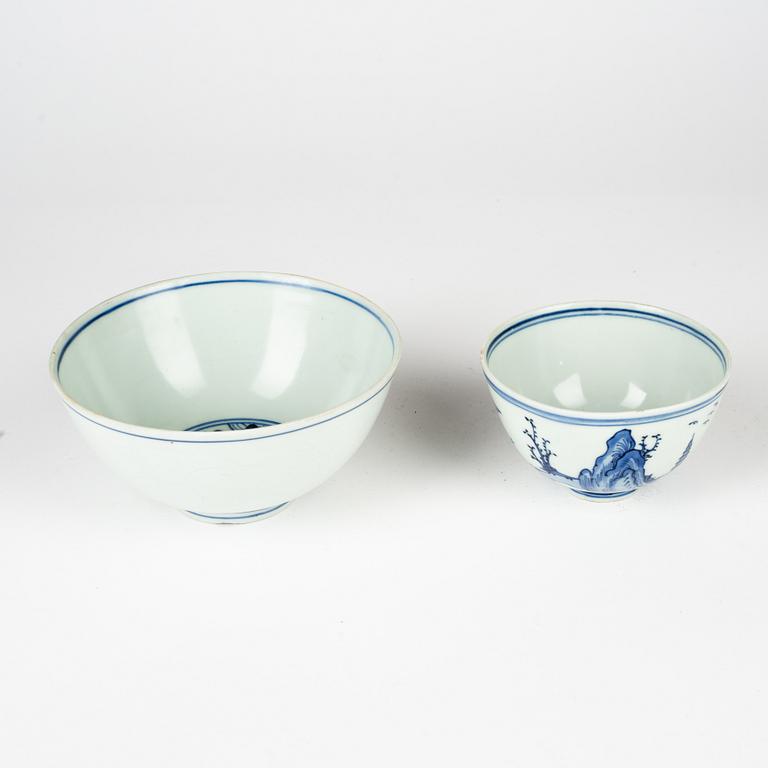 Two blue and white bowls, Ming dynasty (1368-1644).