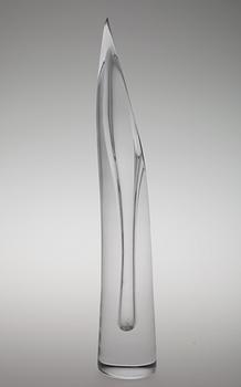 Aimo Okkolin, A GLASS SCULPTURE.