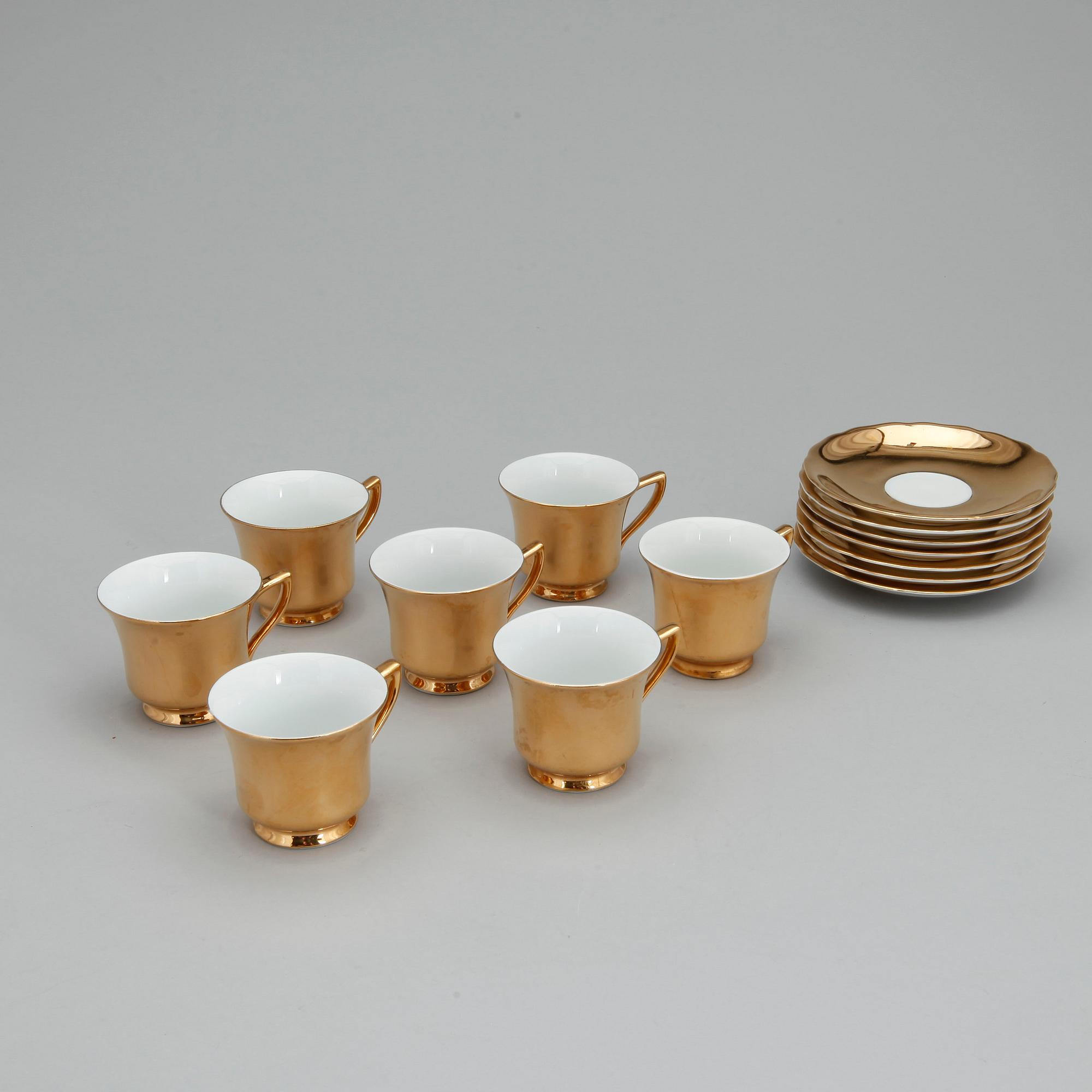 KAFFESERVIS, porslin/flintgods, 10 delar, omkring sekelskiftet, bl a Staffordshire, England.