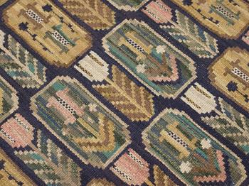 VÄVNAD. "Medaljongerna". 80 x 64 cm. Signerad MMF (Märta Måås-Fjetterström).