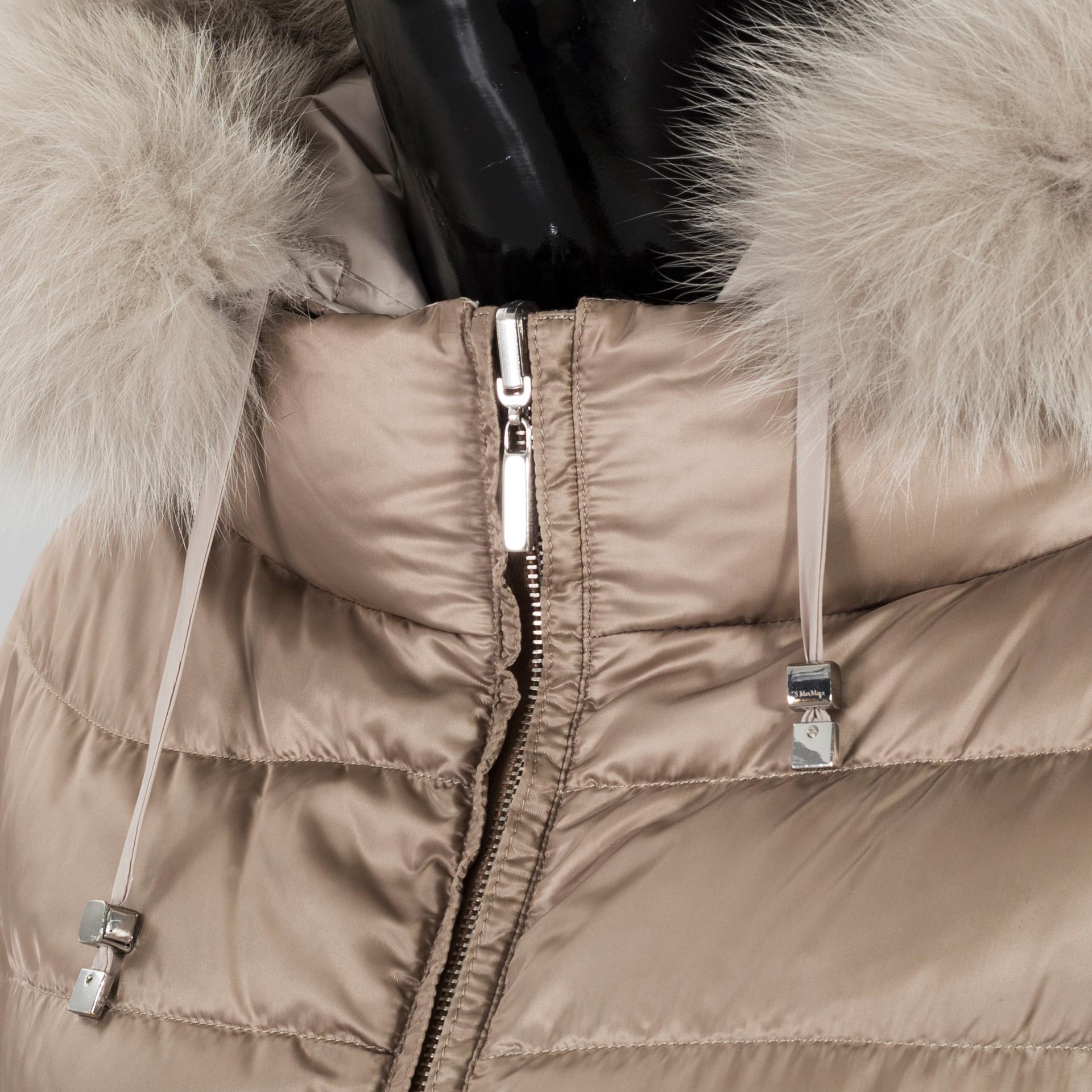 MAX MARA, dunjacka, storlek 42.