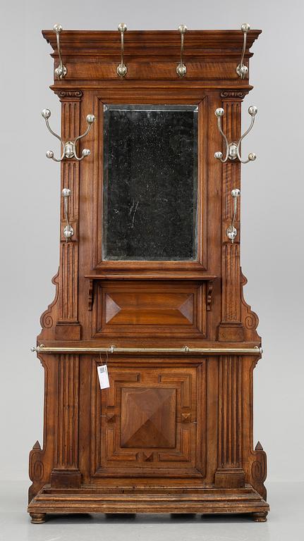 HALLMÖBEL, nyrenässans, 1800-talets andra hälft.