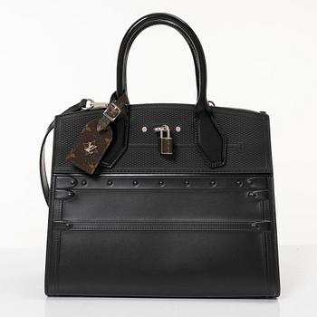 Louis Vuitton, Bag, "City Steamer MM".