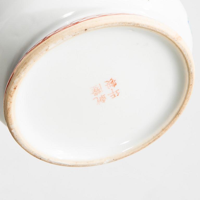 Bordslampor ett par, Kina, 1900-tal.