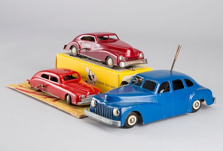 3 SWEDISH TOY CARS JÄRNEHALL, ENWEX AND ASSAR 1940'S.