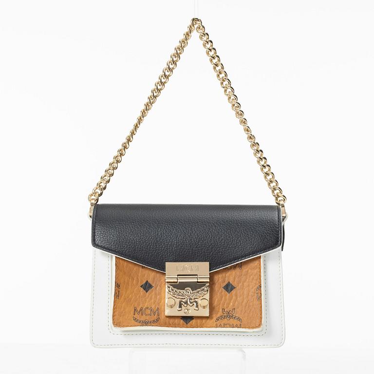 MCM, bag.