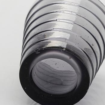 Aino Aalto, A set of 1930's carafe and drinking glasses, 8 pcs, "Bölgeblick" Karhula Glassworks.