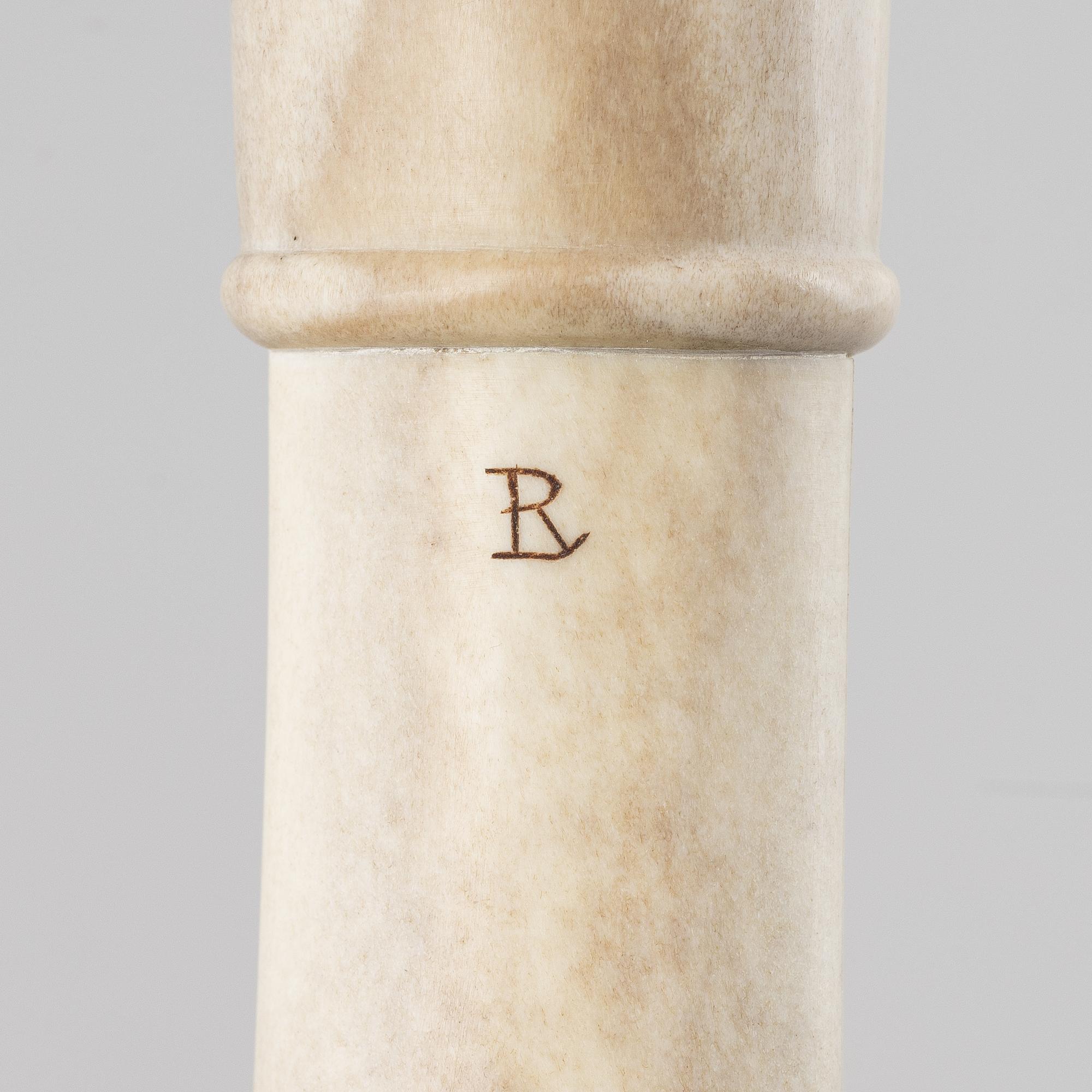 Roland Lundberg, a reindeer horn knife, Piteå.