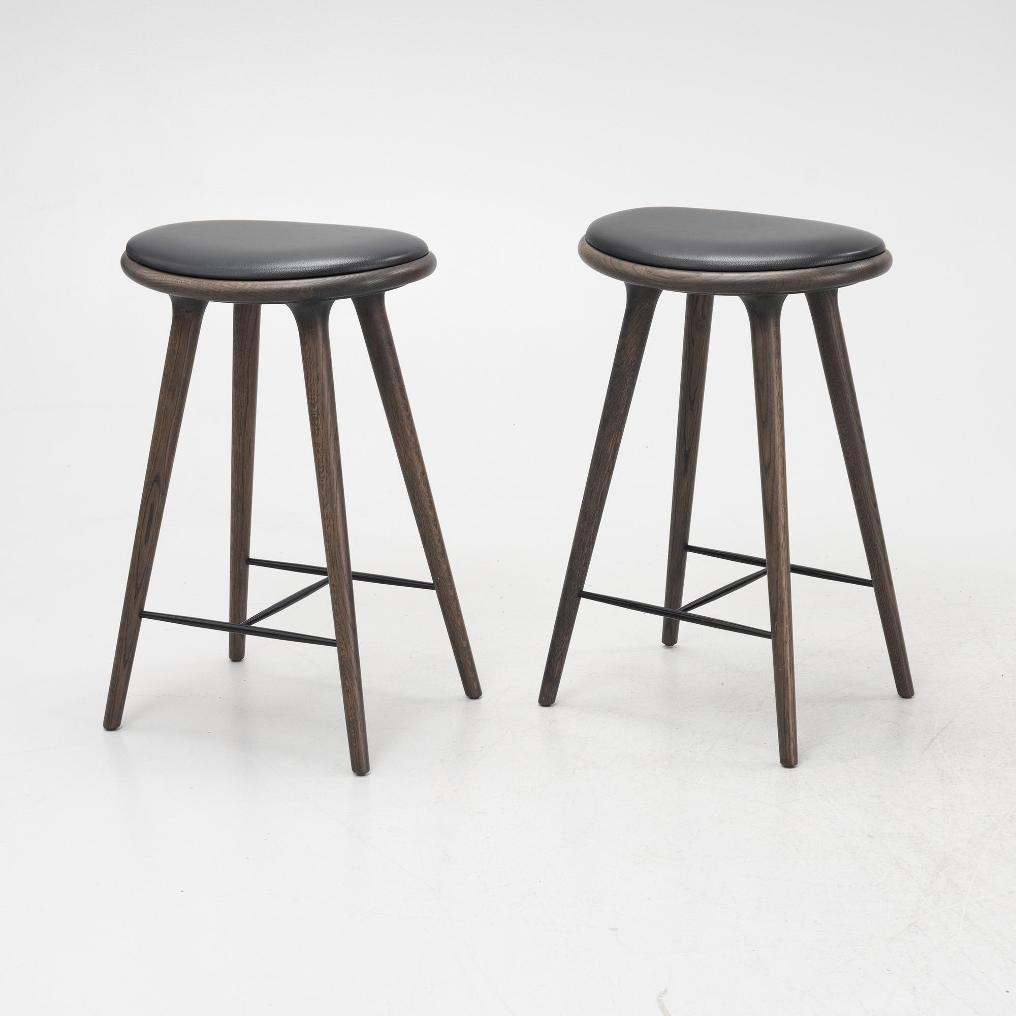 Space Copenhagen, barpallar, ett par, "Mater Stool", Mater, Danmark.