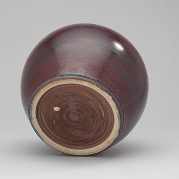 A Berndt Friberg stoneware urn, Gustavsberg Studio 1964.