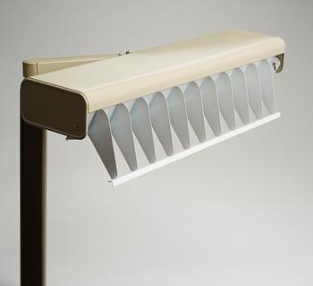 YRJÖ KUKKAPURO, työvalaisin, valmistaja SLO- Metalli Oy, Finland, 1970-luku.