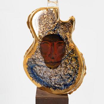 Kjell Engman, skulptur, glas, "Gitarr", Kosta Boda Unique.