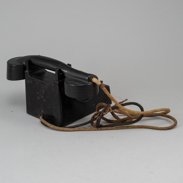 Marcel Breuer and Richard Schadewell, " the Bauhaus telefone" for Fuld & Co, ca 1928-29.