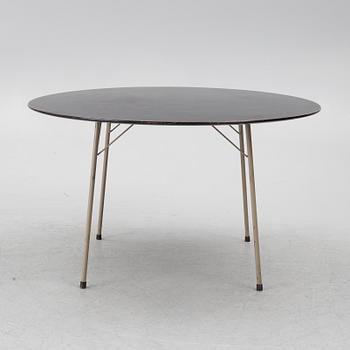 Arne Jacobsen, dining table, model 3600, Fritz Hansen, Denmark.