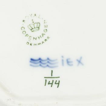 Royal Copenhagen, Six Leaf-shaped 'Musselmalet' dishes, Denmark, 20th century.