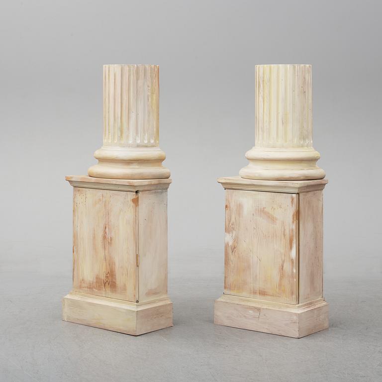 CUPBOARDS, a pair, gustavian style, late 20th / early 21th century.