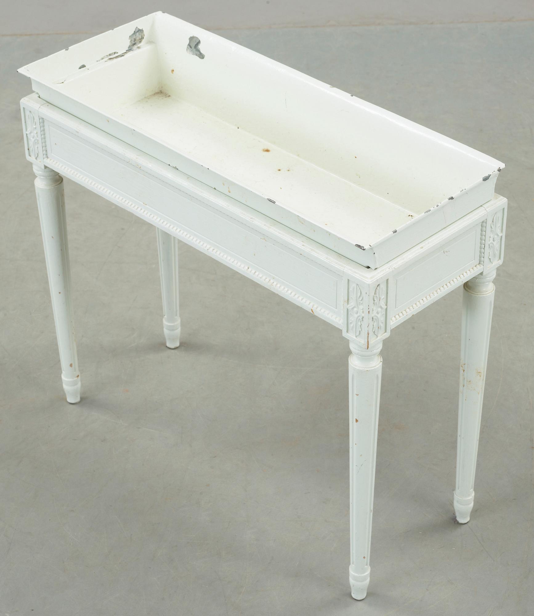 BLOMLÅDA, samtida tillverkning.