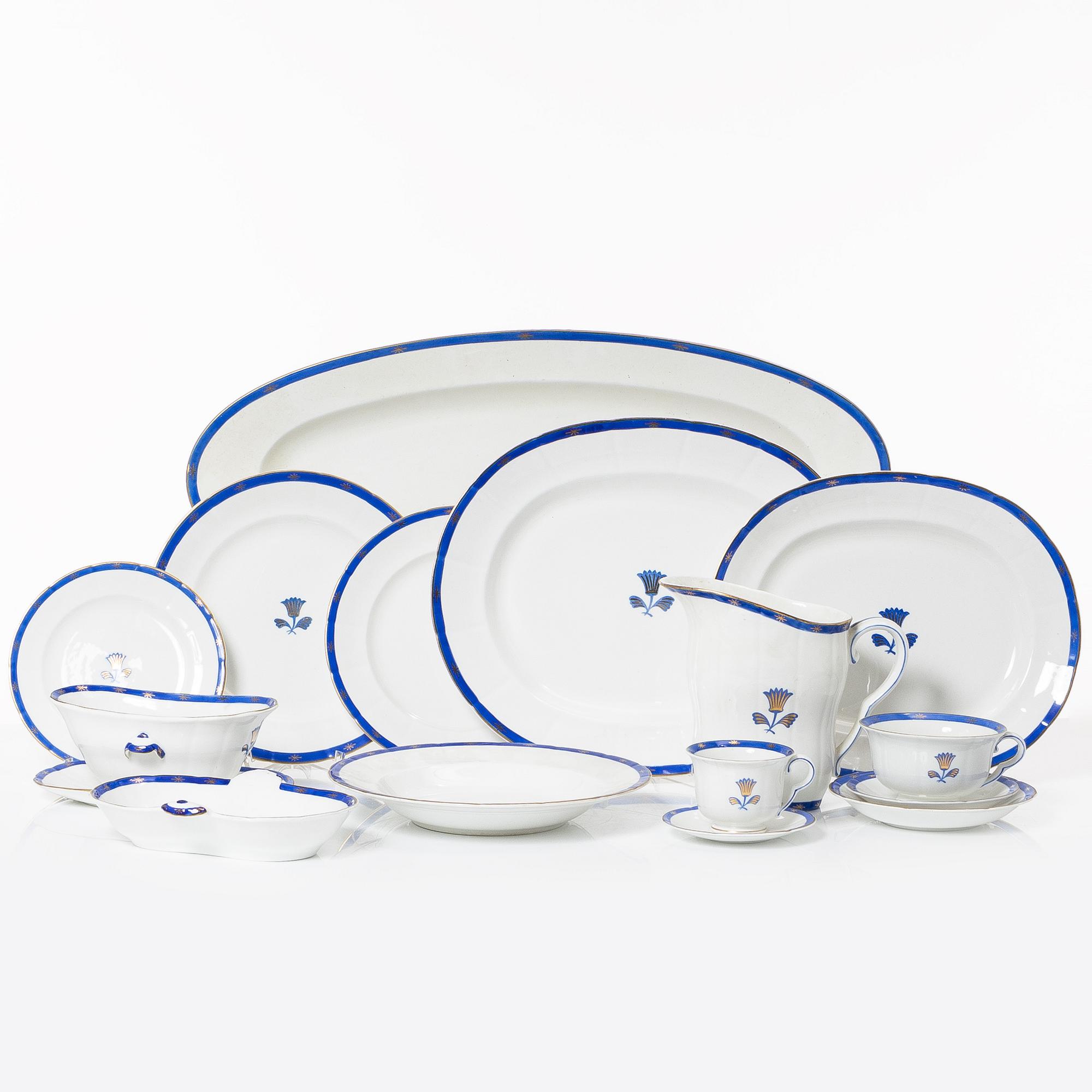 Wilhelm Kåge, mat- och kaffeservis, 65 delar, "Guldstjärna" Gustavsberg.