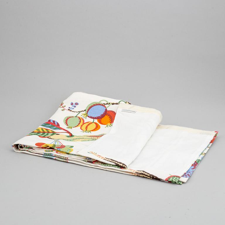 SVENSKT TENN, two valances, three pieces of gores and one lamp-shade.