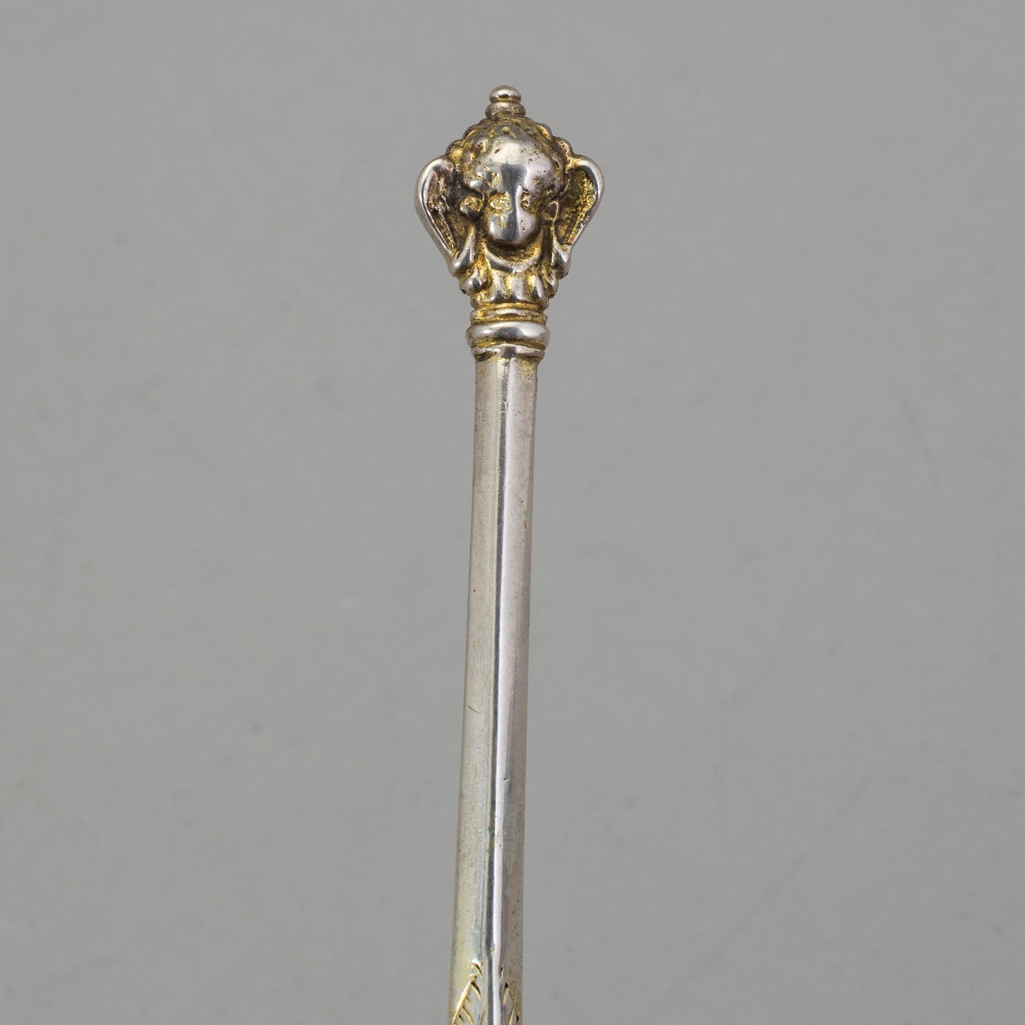 A Swedish 17th century silver-gilt spoon, unmarked (possibly Anders Andersson Amor, Sthlm 1684-1703).