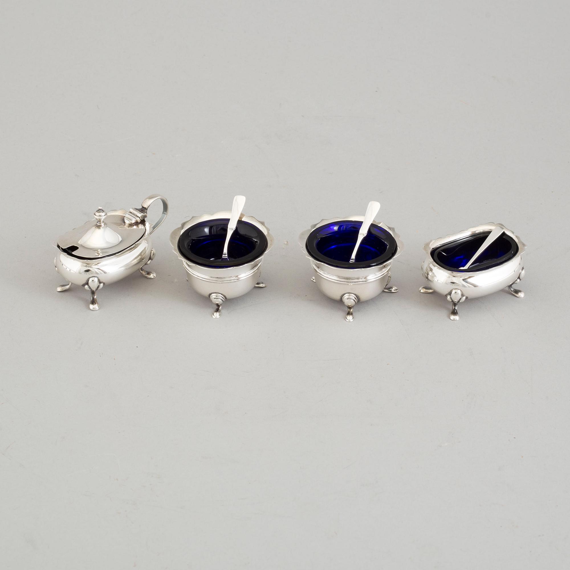 KRYDDSET, 4 delar, silver, Birmingham, England, 1919-51.