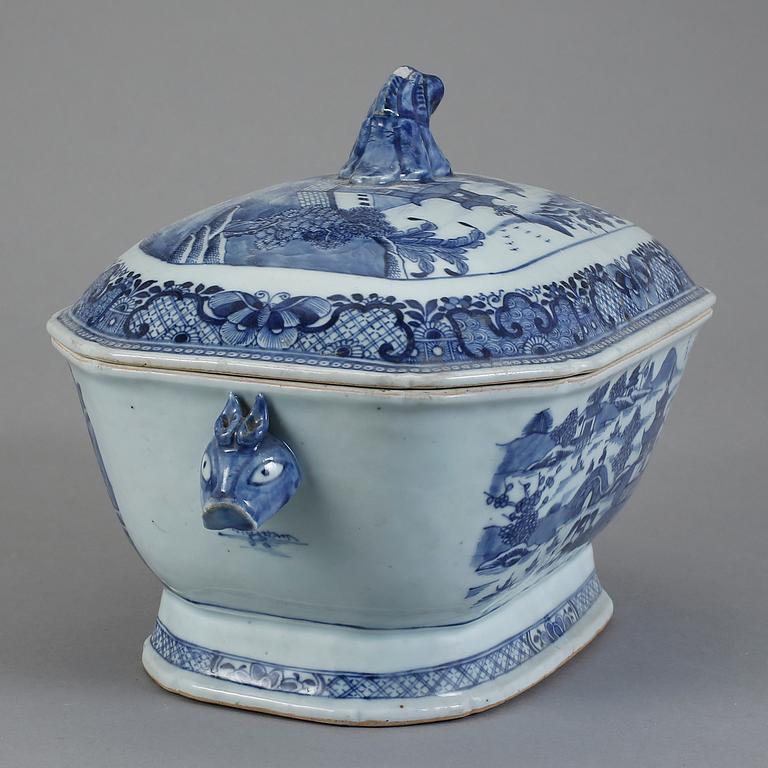 TERRIN, porslin, Qianlong, Kina 1700-tal.