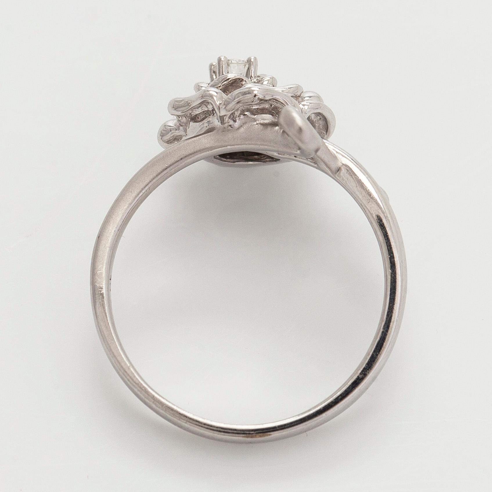 Ring, briljantslipad diamant, 18K vitguld.
