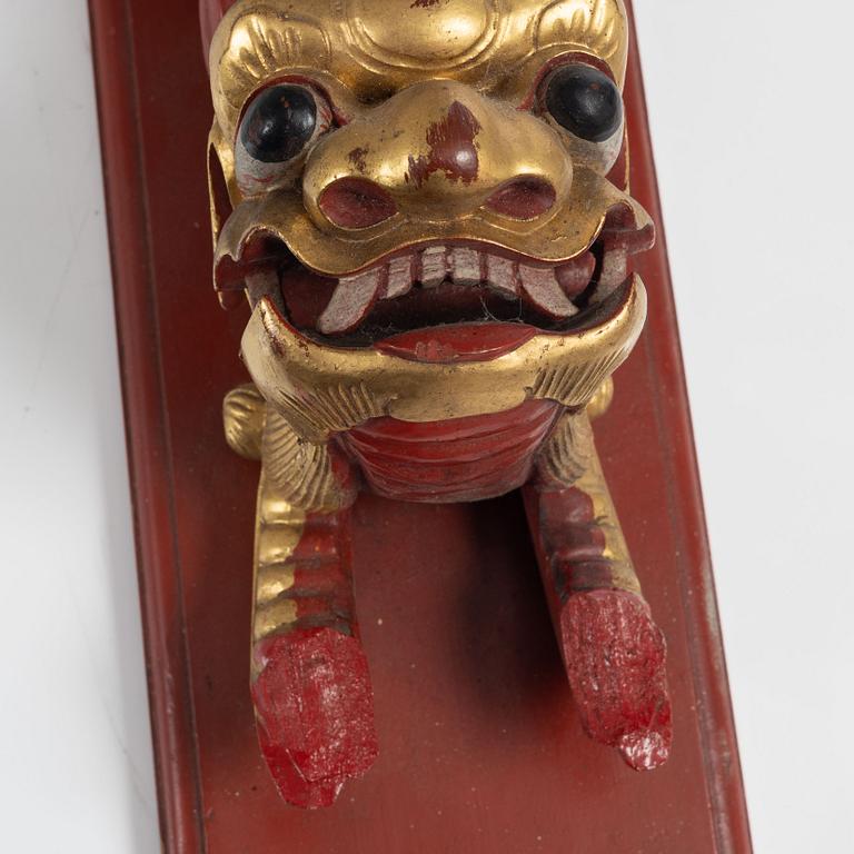 A Chinese decorative wooden console, 20th  entury.