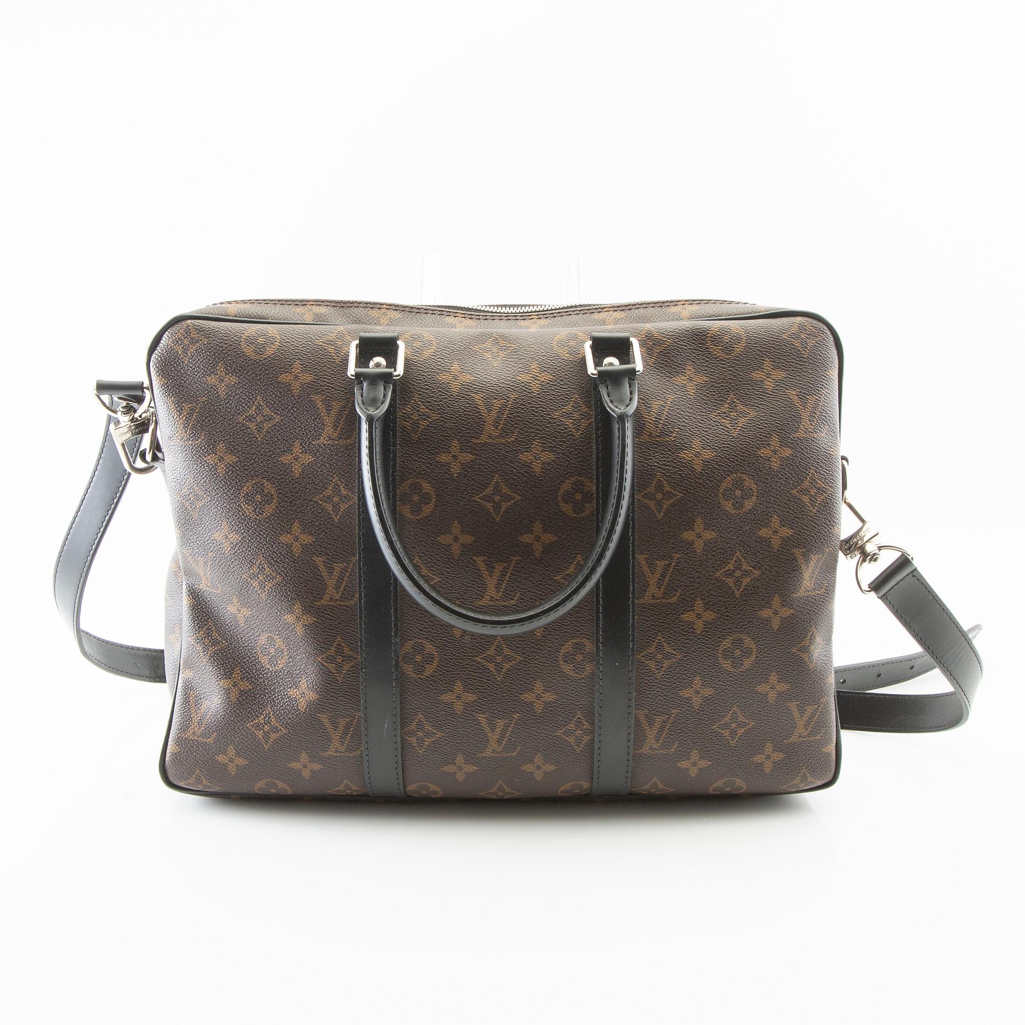 Louis Vuitton, Porte Documents Voyages Bag Macassar.