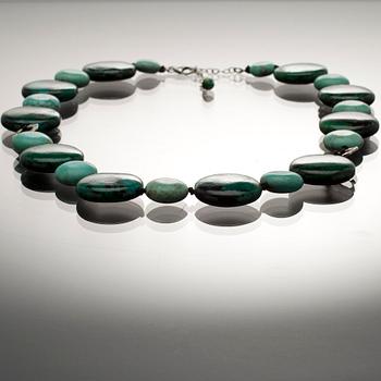 HALSBAND, gröna och turkosfärgade stenar. Nyproduktion.