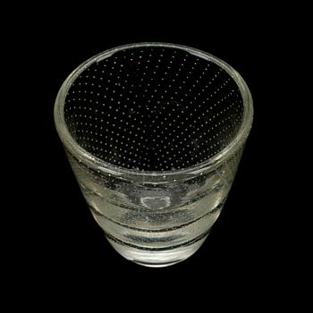 VAS, glas, signerad G. Nyman, Nuutajärvi. 1940-talets slut.