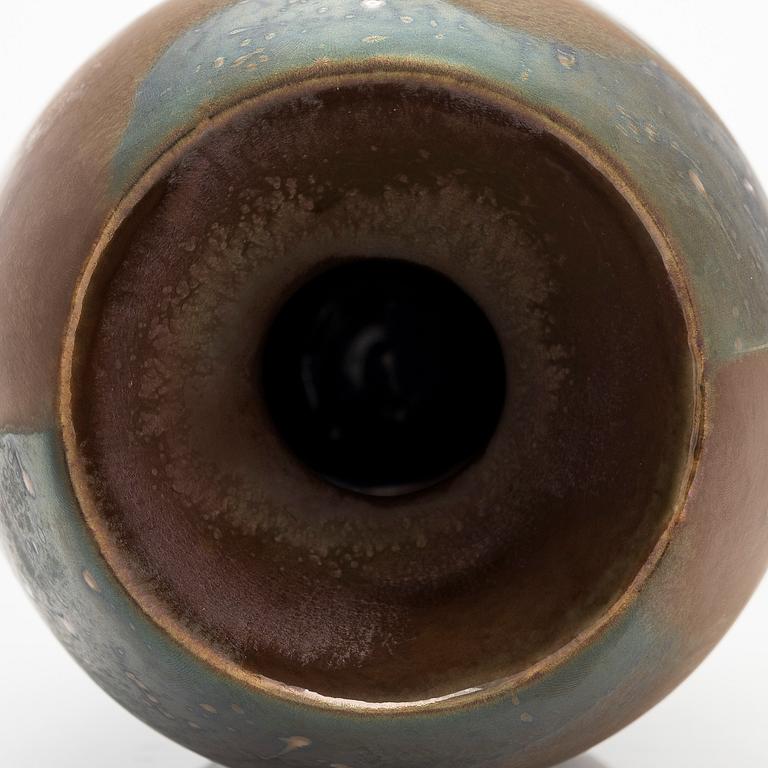 Inkeri Leivo, vas med lock, keramik, signerad Inkeri Leivo Arabia.