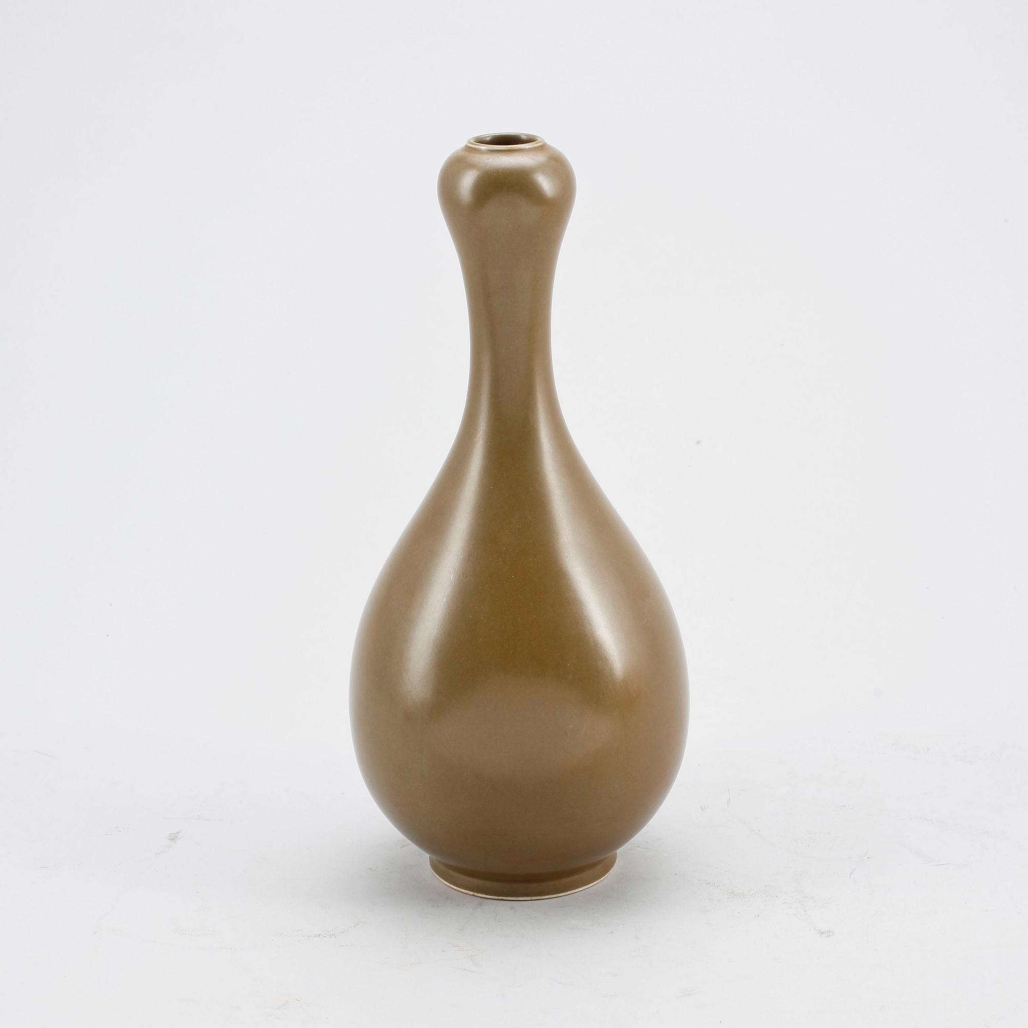 VAS, porslin, Kina, 1900-tal.