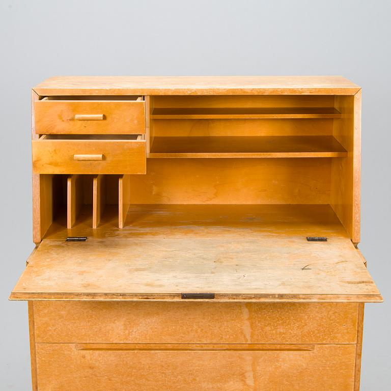 Alvar Aalto, a 1934 secretary desk model 802 for O.Y. Huonekalu- ja Rakennustyötehdas A.B.