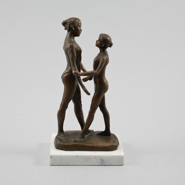GUDMAR OLOVSON, skulptur, bronspatinerad konstmassa, signerad.