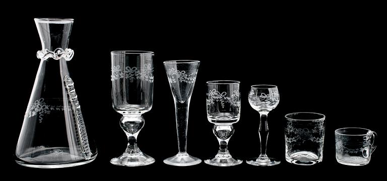 GLASSERVIS, 55 del " Antik", Reijmyre, snarlika, 1900-talets mitt.