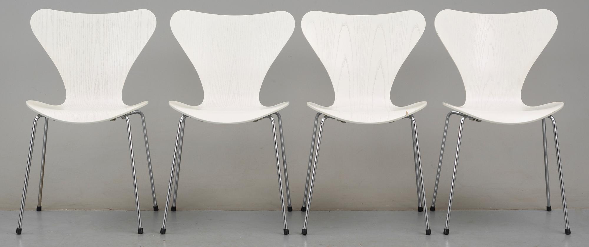 STOLAR, 4 st, "Sjuan", Arne Jacobsen, Fritz Hansen, Danmark, 2001.