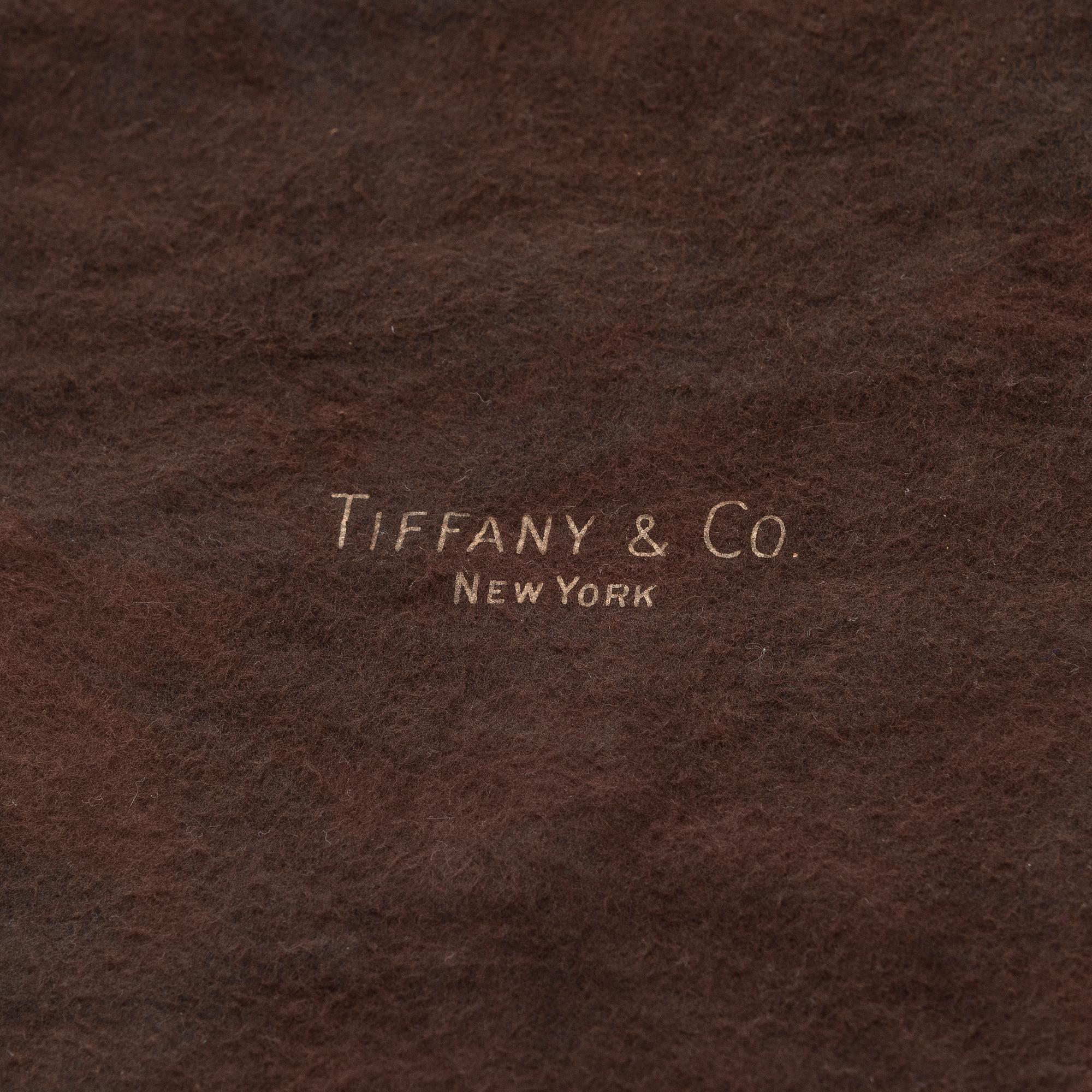 Tiffany & Co, Richard Comyns för Tiffany & Co, salver, sterlingsilver, London 1951.