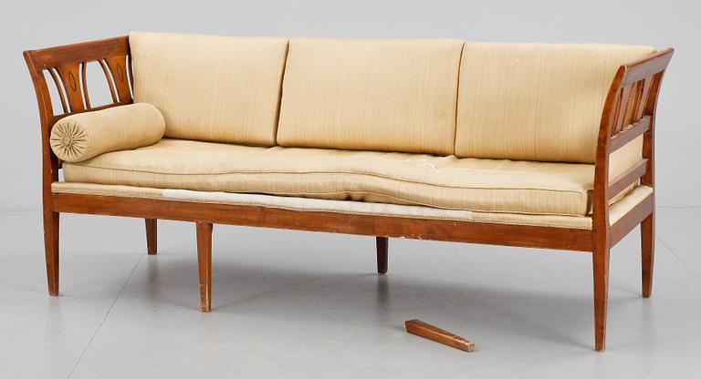 SOFFA samt KARMSTOLAR, 2 st, Karl Johan, 1800-talets första hälft.