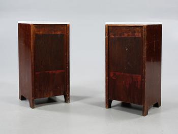 NATTDUKSBORD, ett par, tidigt 1900-tal.