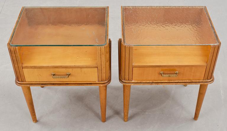 SÄNGBORD, ett par, 1940-tal.