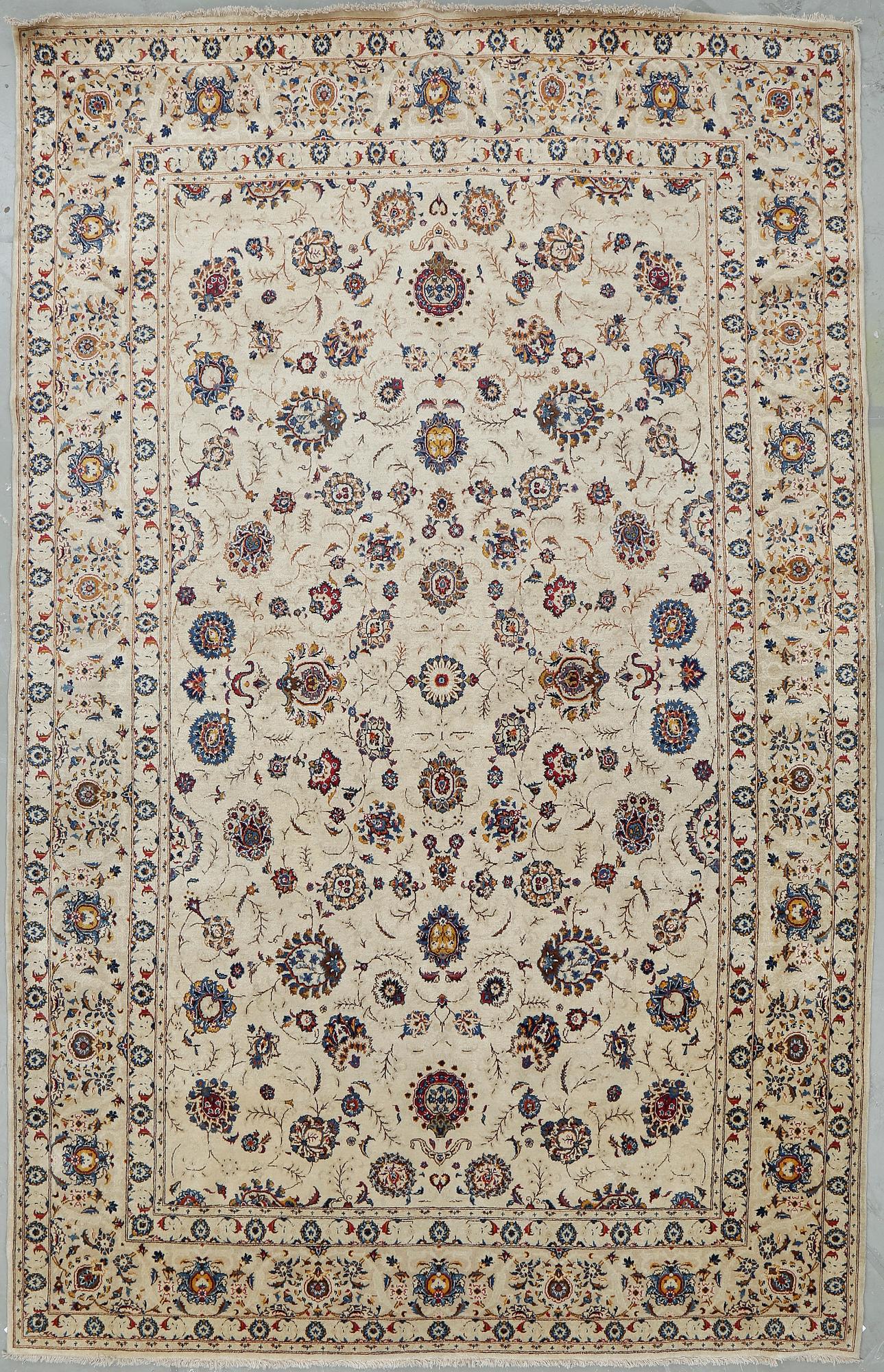 MATTA, Keshan, ca 340x217 cm.